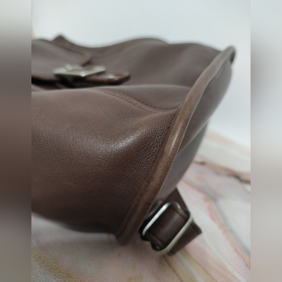 Vintage Coach 9064 Leather Legacy Backpack - Picture 10 of 11